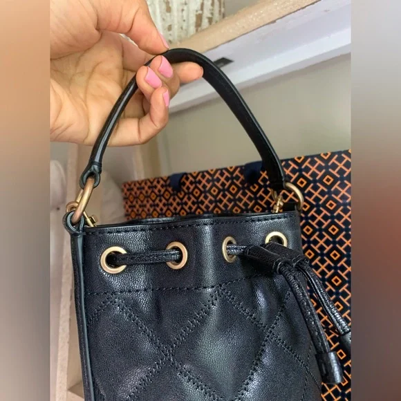 Tory Burch Black Quilted Bucket Bag - Picture 6 of 11